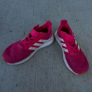 🔥 2/$25 - Adidas shoes (size 12M)